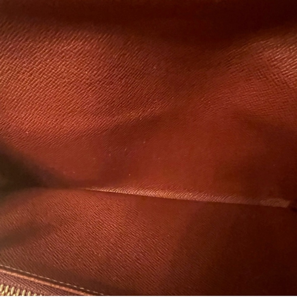 Louis Vuitton Vintage Sarah Monogram Wallet - Picture 9 of 11